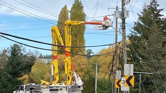 BC Hydro crews are seen making repairs in Langford, B.C., on Monday. (CTV News)