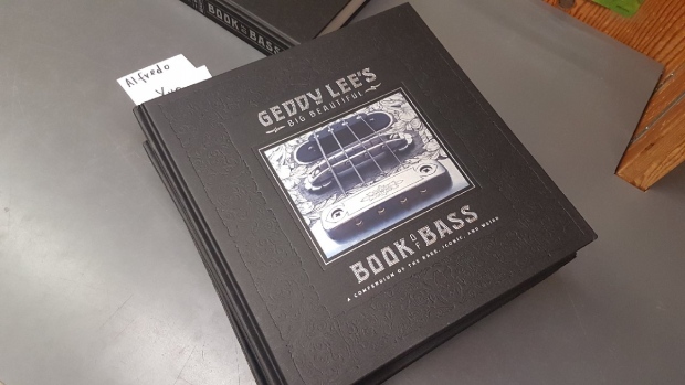 geddy lee big beautiful book of bass